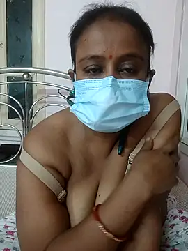 Snapshot of Barna_Love chatting on 10/19/25, 04:40 Barna Love online show from 10/19/25, 04:40