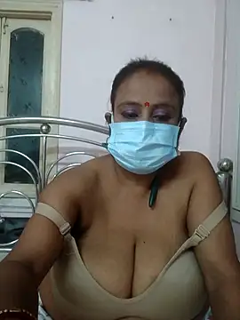 Snapshot of Barna_Love chatting on 11/17/25, 06:35 Barna Love online show from 11/17/25, 06:35