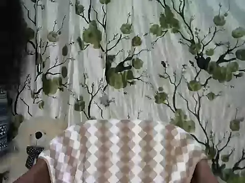 Baby doll9090 online show from 10/17/25, 04:20