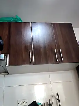 Megara 25 online show from 10/22/25, 04:07