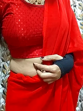 Snapshot of angelcam4 chatting on 11/30/25, 05:06 angelcam4 online show from 11/30/25, 05:06