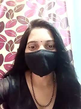 Snapshot of Payal-001 chatting on 09/09/25, 05:56 Payal-001 online show from 09/09/25, 05:56