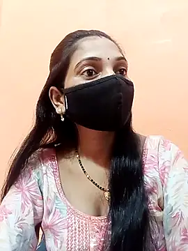 Snapshot of Payal-001 chatting on 10/15/25, 12:05 Payal-001 online show from 10/15/25, 12:05