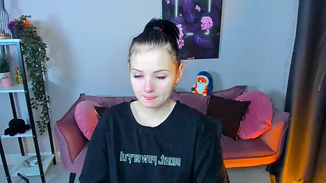 Leila xxBaby online show from 11/23/25, 11:54