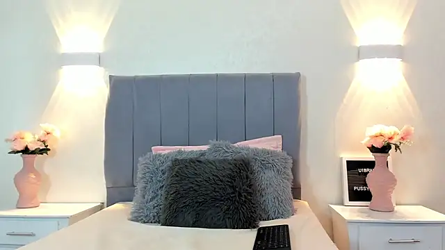 Emiily cooper x online show from 10/10/25, 02:16