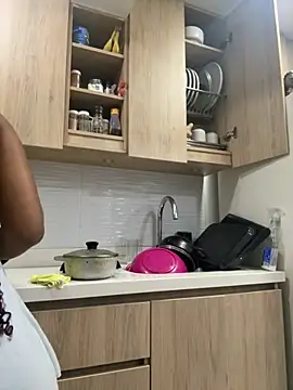  Zahara  online show from 11/08/25, 11:14