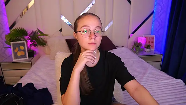 ArrinaWairr online show from 09/12/25, 07:30