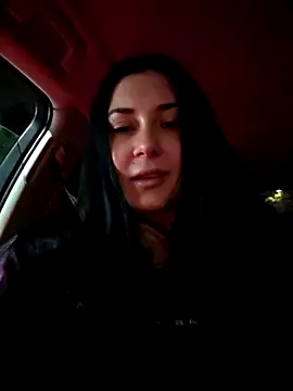 SaraViss20 online show from 10/15/25, 05:24