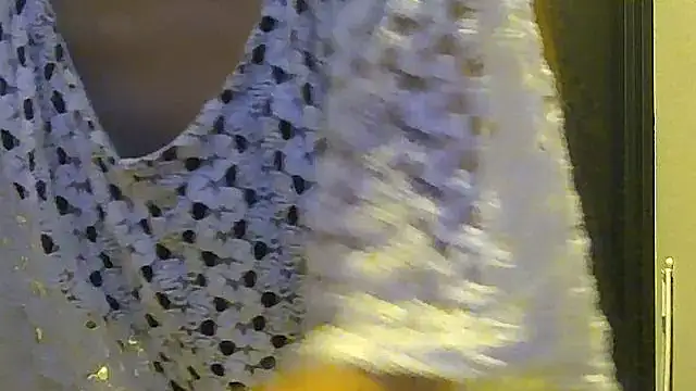 Snapshot of SAKI_saki_01 chatting on 10/09/25, 01:03 SAKI saki 01 online show from 10/09/25, 01:03