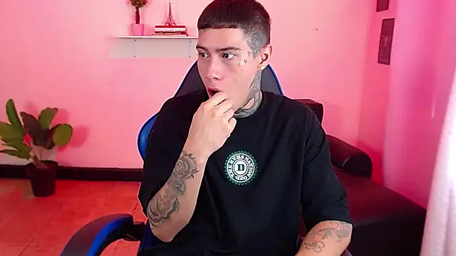 setthomas online show from 09/29/25, 02:22