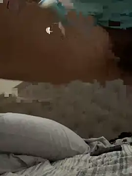 Snapshot of pnwzo chatting on 10/23/25, 08:07 pnwzo online show from 10/23/25, 08:07