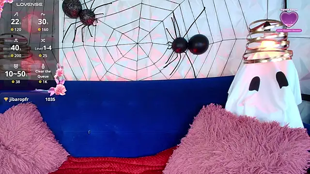 ly lulu online show from 10/10/25, 07:02