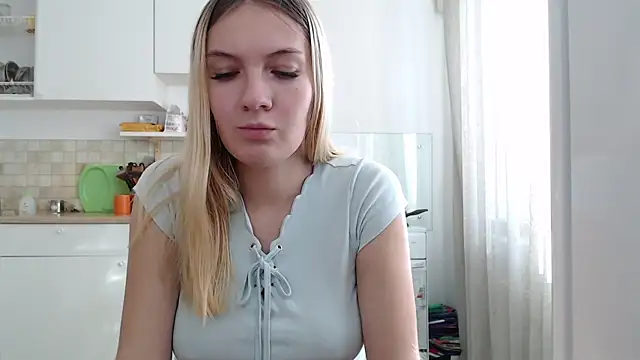 Snapshot of ProstoMaria chatting on 11/03/25, 08:04 ProstoMaria online show from 11/03/25, 08:04