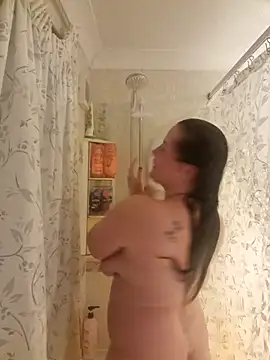 RosieMilff online show from 11/06/25, 06:53