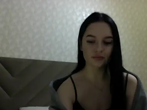 Snapshot of Lulii24 chatting on 09/26/25, 09:52 Lulii24 online show from 09/26/25, 09:52