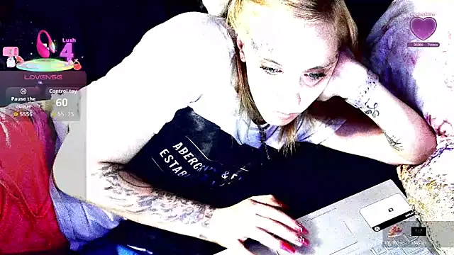 flavi1996 online show from 09/19/25, 01:51