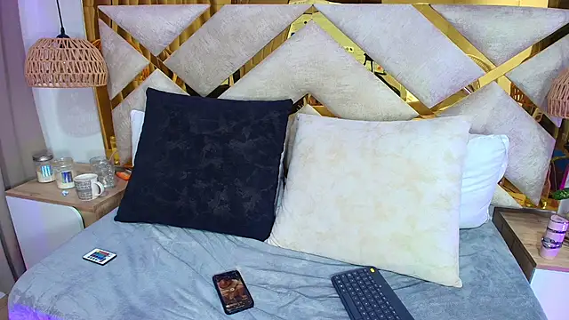 Scarlett Vegaa online show from 09/27/25, 10:53