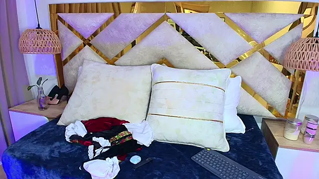 Scarlett Vegaa online show from 10/06/25, 01:08