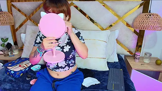 Scarlett Vegaa online show from 10/11/25, 10:58