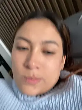 MacarenaRosse online show from 10/19/25, 07:14