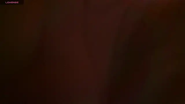 Snapshot of _Aron_Piter_ chatting on 11/07/25, 10:43 Aron Piter online show from 11/07/25, 10:43