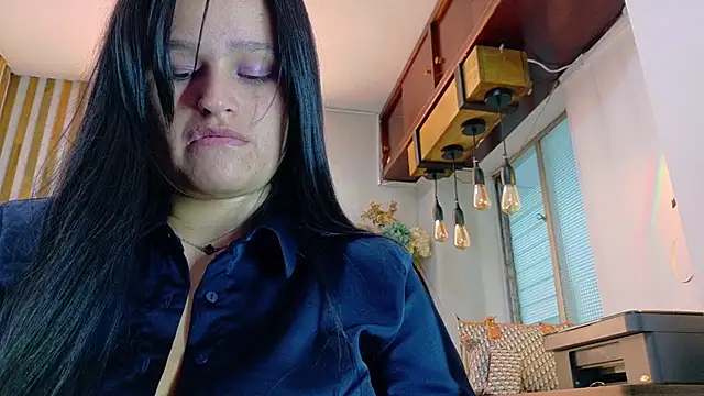 Snapshot of Jennifer_Vega1 chatting on 10/16/25, 01:28 Jennifer Vega1 online show from 10/16/25, 01:28