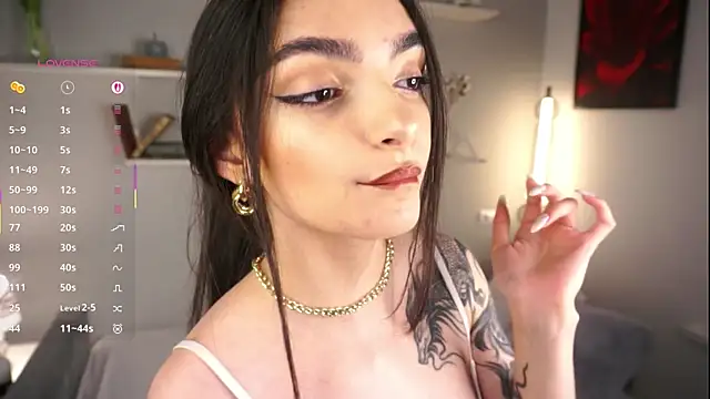 Morena Dolce online show from 09/12/25, 04:34