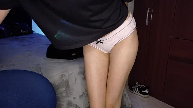 Snapshot of Conor_Taylor chatting on 11/12/25, 01:06 Conor Taylor online show from 11/12/25, 01:06