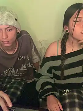 Snapshot of Karma_And_Sex chatting on 11/02/25, 07:44 Karma And Sex online show from 11/02/25, 07:44