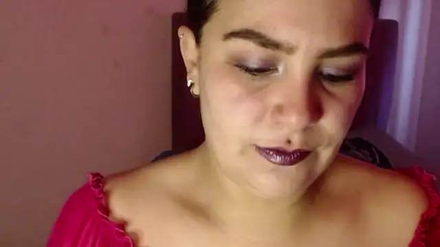 Snapshot of Salma_deep chatting on 09/16/25, 02:29 Salma deep online show from 09/16/25, 02:29