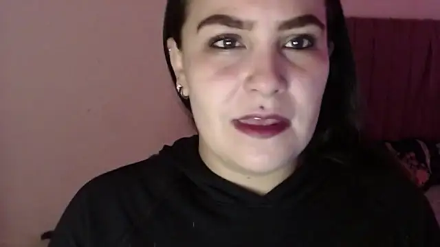 Snapshot of Salma_deep chatting on 09/17/25, 03:35 Salma deep online show from 09/17/25, 03:35