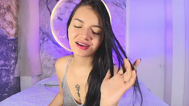 RoxanaBorns  online show from 10/09/25, 12:36