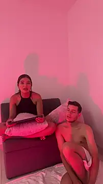 lara and danny online show from 10/17/25, 08:44