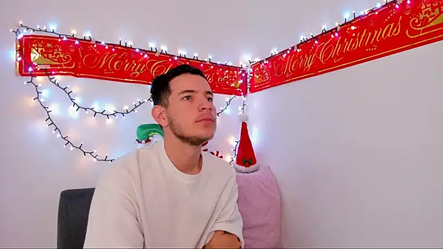 lara and danny online show from 11/13/25, 01:10