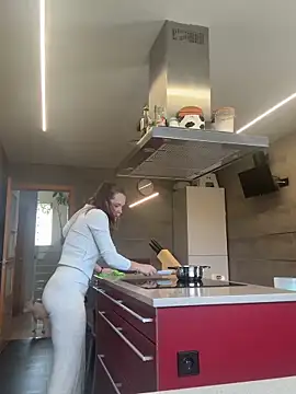 Wildmaca online show from 11/21/25, 10:58