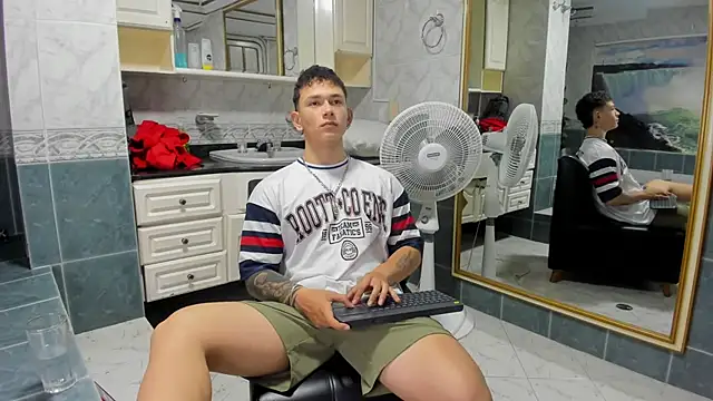 Thomas moon online show from 09/13/25, 12:49