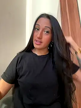 Snapshot of szabina07 chatting on 11/09/25, 11:41 szabina07 online show from 11/09/25, 11:41