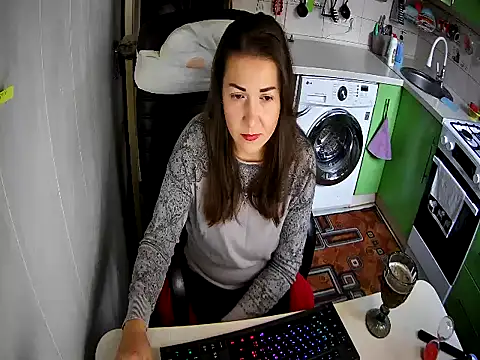 Snapshot of Adda1205 chatting on 10/17/25, 06:27 Adda1205 online show from 10/17/25, 06:27