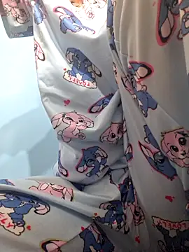 aellabeyonce online show from 09/15/25, 07:52