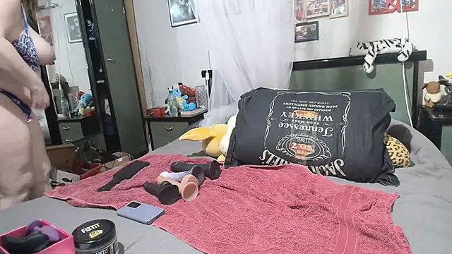 Lilirose-63 online show from 10/30/25, 05:42