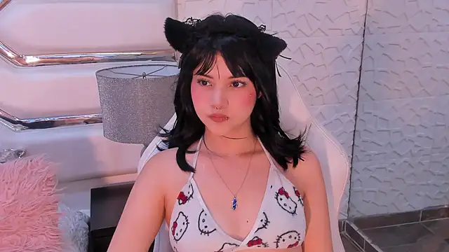 TatiLee online show from 11/11/25, 06:30