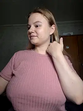 SlipperSherry online show from 09/08/25, 08:19