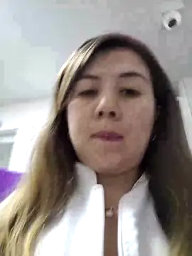 Snapshot of Sophie_del_Castillo chatting on 10/25/25, 12:51 Sophie del Castillo online show from 10/25/25, 12:51