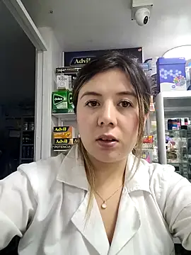 Snapshot of Sophie_del_Castillo chatting on 11/16/25, 09:42 Sophie del Castillo online show from 11/16/25, 09:42