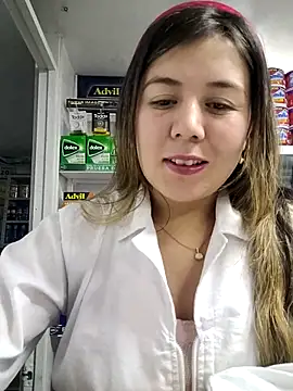 Snapshot of Sophie_del_Castillo chatting on 11/20/25, 01:28 Sophie del Castillo online show from 11/20/25, 01:28