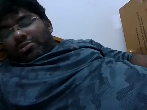 Snapshot of TELUGU-HYDDICK4u chatting on 10/07/25, 08:17 TELUGU-HYDDICK4u online show from 10/07/25, 08:17