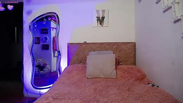 solpeich online show from 10/17/25, 05:37