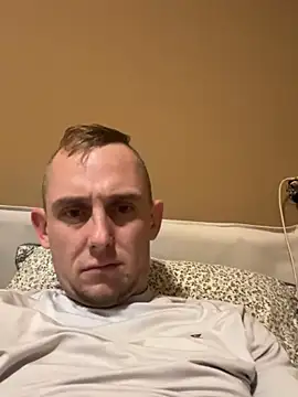 fara09506 online show from 10/21/25, 06:08