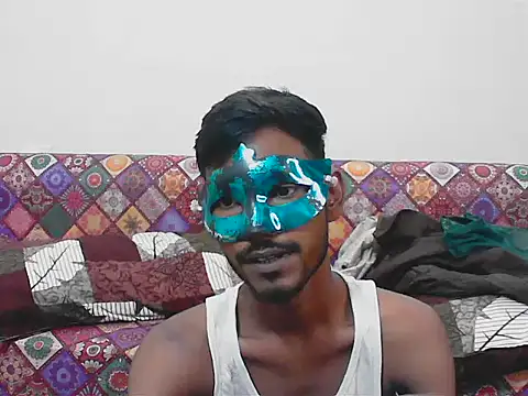 Snapshot of horny__couple_ chatting on 09/13/25, 05:02 horny couple online show from 09/13/25, 05:02