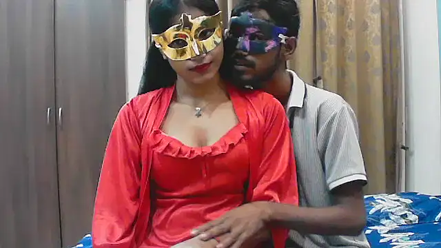 horny  couple  online show from 10/17/25, 04:31